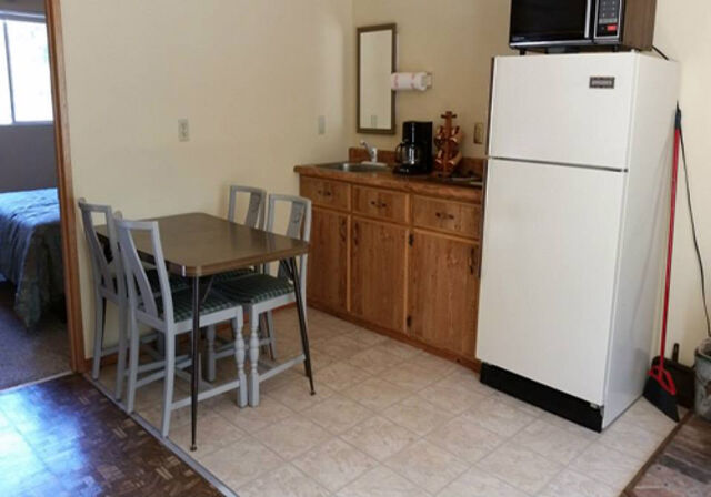 Image 4 for Whisker Lounge