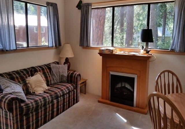 Image 3 for Dad's Hangout