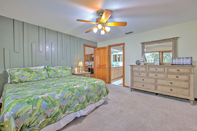 Image 1 for Restore Room at Emerald House