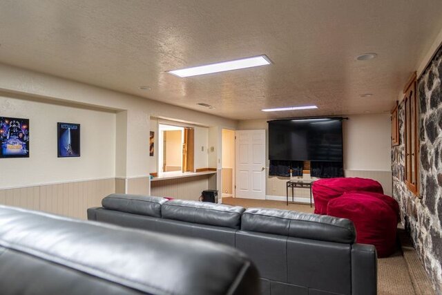 Image 5 for Entire Road Creek Inn