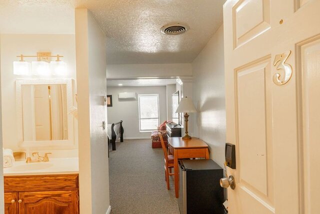 Image 5 for (#3) Double Queen Room