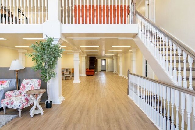 Image 25 for Entire Road Creek Inn