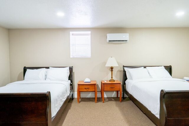 Image 2 for (#9) Double Queen Room (ADA)