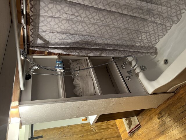 Image 21 for Combo Cabin (WRH & Pony)