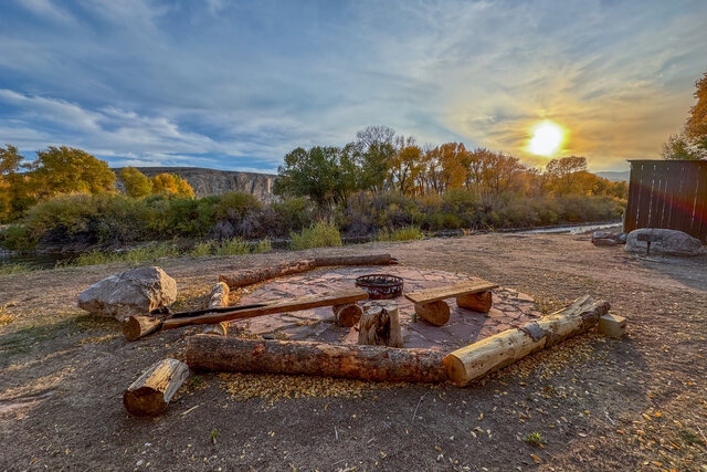 Image 12 for Combo Cabin (WRH & Pony)