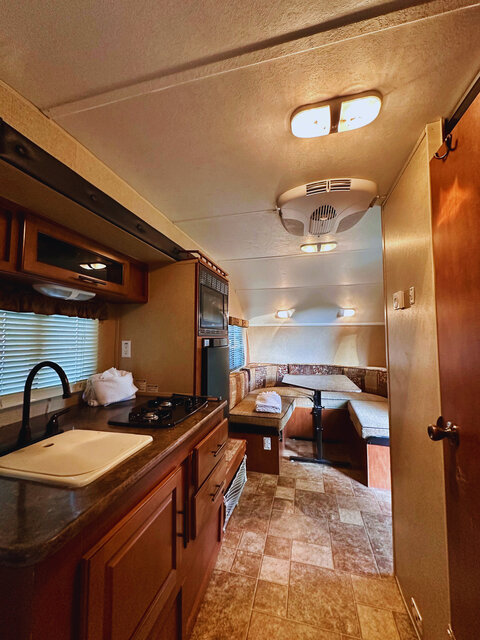 Image 1 for Wind River Camper