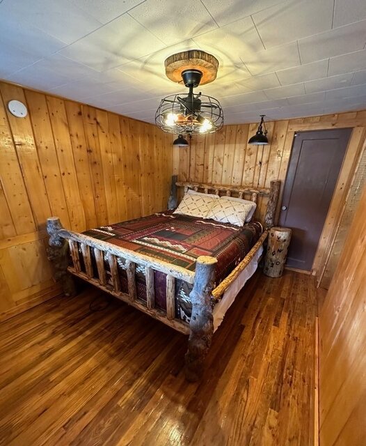 Image 2 for King Suite (Kitchen)