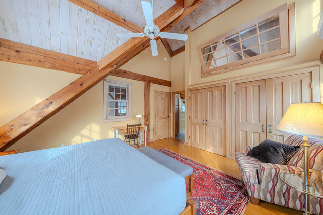 Image 4 for The Frog Meadow Suite