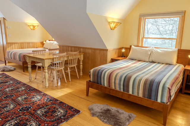Image 8 for The Carriage House Suite