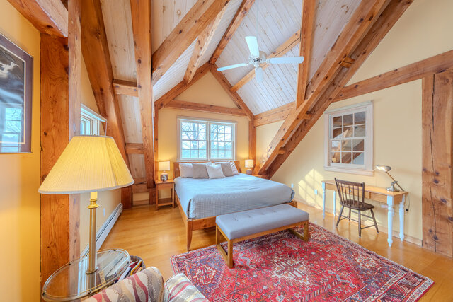 Image 3 for The Frog Meadow Suite