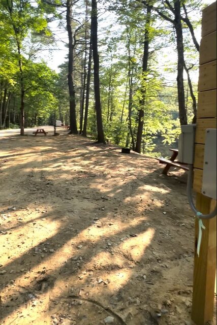 Image 3 for RV 03) 40' Riverfront RV - Water & Electric