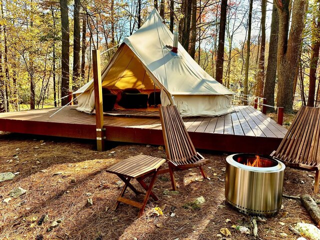 Image 2 for G 17) Bell Tent - King (Site 25)