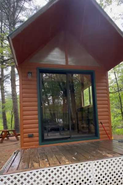 Image 10 for C 04) Tiny Cabin - Queen Loft, Full (Site 1)