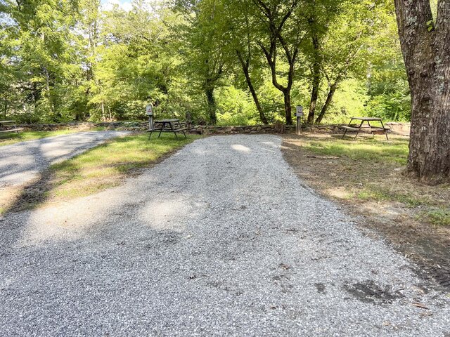 Image 1 for RV 27) Creekside Back-In 30amp (No Sewer)