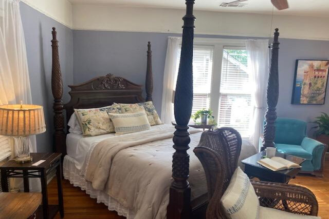 Privacy and quiet with no shared space