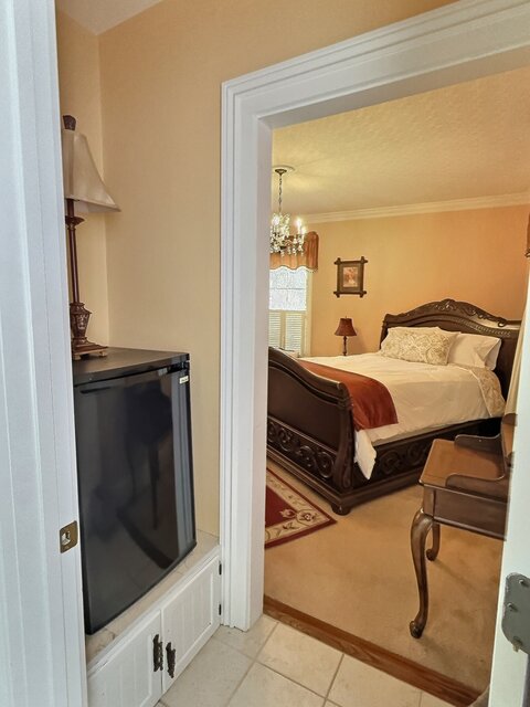 Image 3 for McCulloch Suite