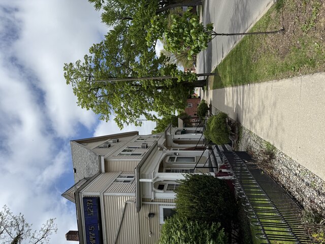 Image 9 for Hollywood Apartment