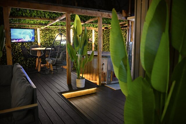 Image 19 for The Oasis