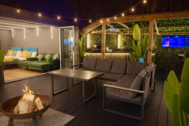 Image 3 for The Oasis