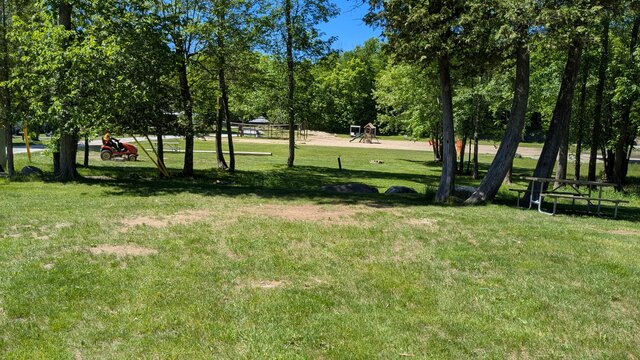 Image 1 for 51) Spacious Beachfront RV Site | Hydro & Water