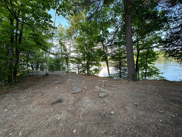 Image 2 for 97) Premium Waterfront Tent Site