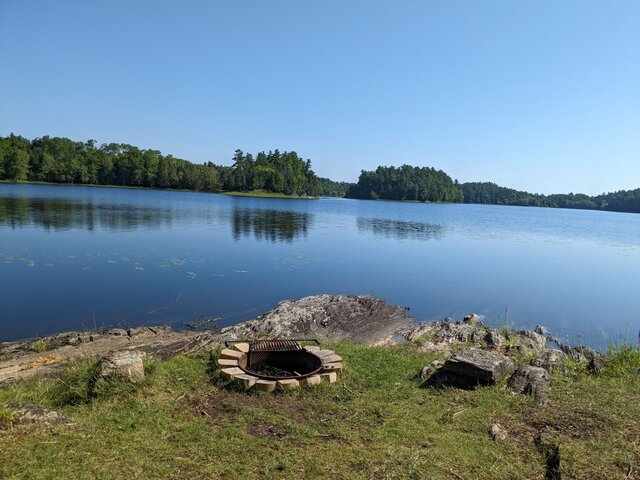 Image 3 for 99) Premium Waterfront Tent Site