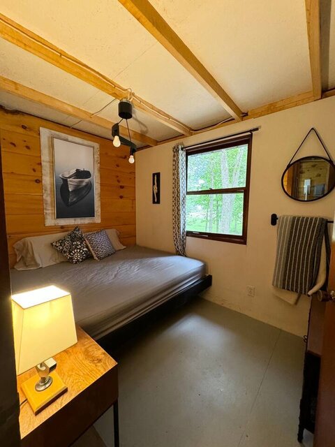 Image 5 for 003) Lakefront Lofty | Steps from beach | Kayaking