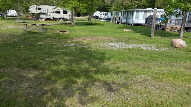 Image 4 for 47) Spacious Beachfront RV Site | Fully Serviced