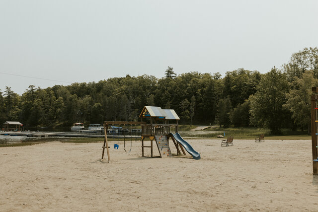 Image 18 for 99) Premium Waterfront Tent Site