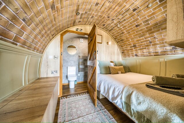 Image 5 for The Warren