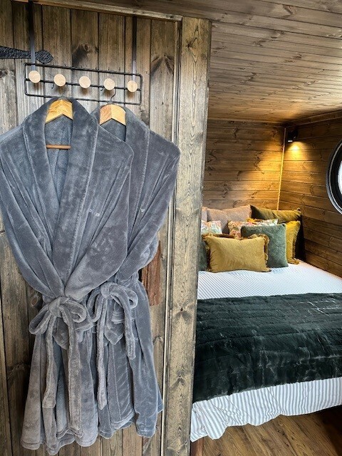 Image 7 for The Form