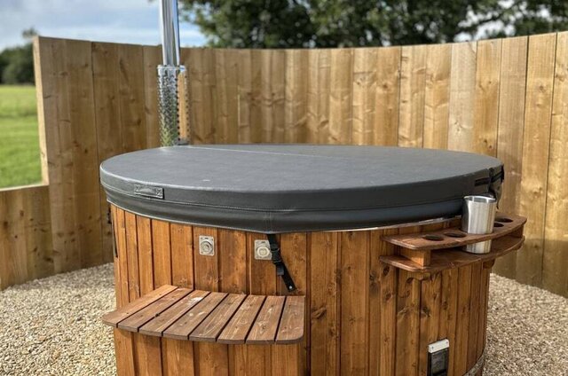 Image 13 for The Warren