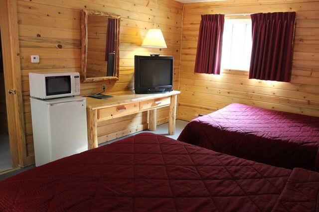 Image 2 for Colorado Style Room - 1 King Bed