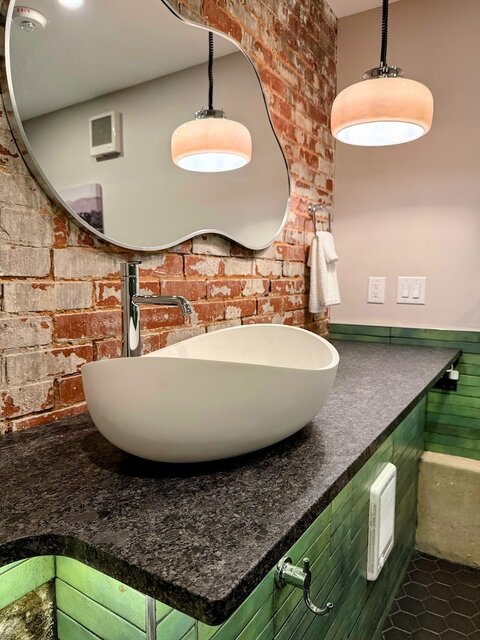 Image 8 for Waterworks Suite