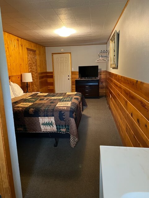 Image 2 for King Bed