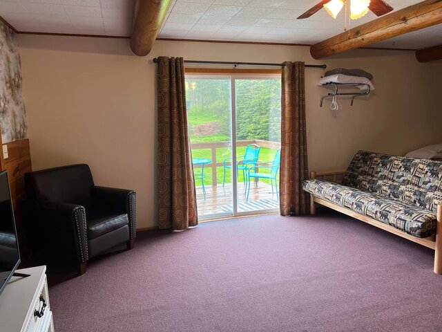 Image 2 for Motel Room - Creek View Suite