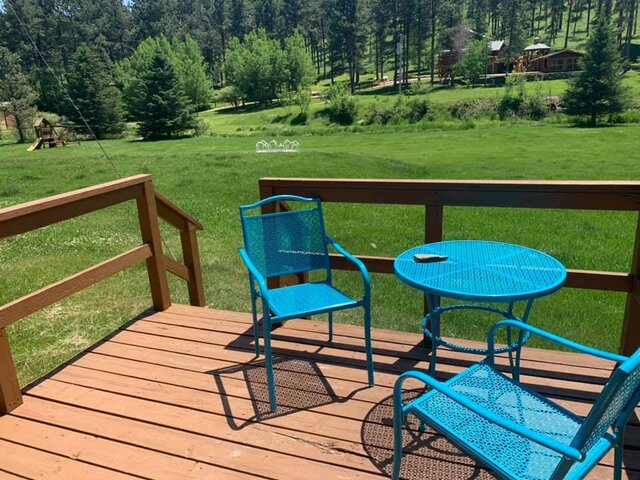 Image 4 for Motel Room - Creek View Suite