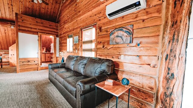 Image 6 for 10 Tree House