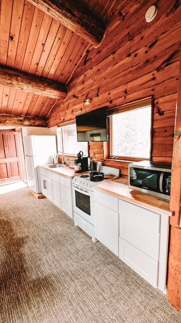 Image 4 for 10 Tree House