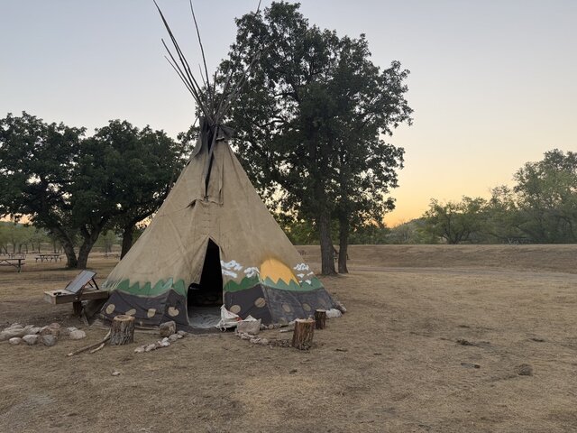 Image 2 for TeePee