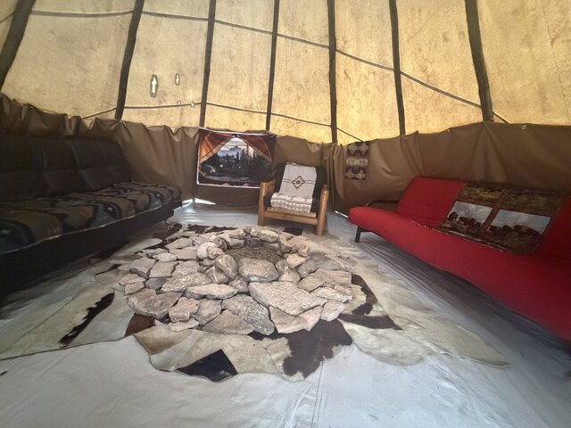 Image 4 for TeePee