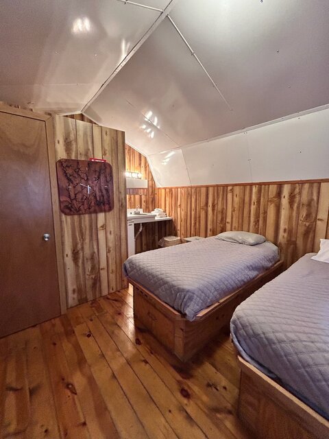 Image 6 for Cabin with Bathroom 2 Twins