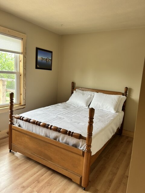 Image 12 for 2Br 1 Bath Cabin Top Floor