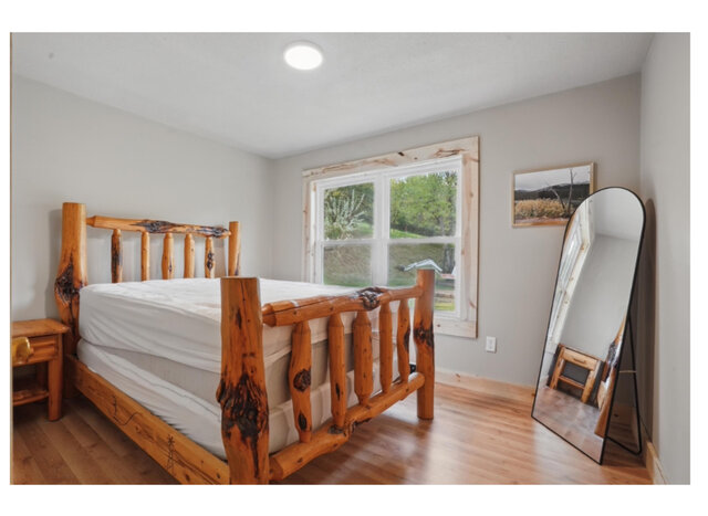 Image 10 for 2Br 1 Bath Cabin Top Floor