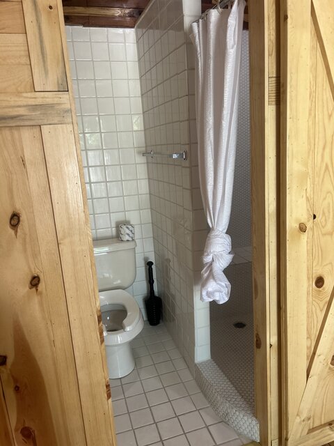 Image 21 for Cabin with Bathroom 1 queen bed