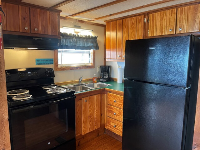 Image 5 for C7 Waterfront Loft Cabin  *NO PETS ALLOWED*