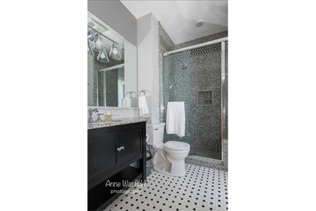 Image 5 for Lilac Room