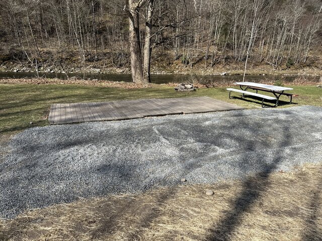 Image 1 for Riverfront 55