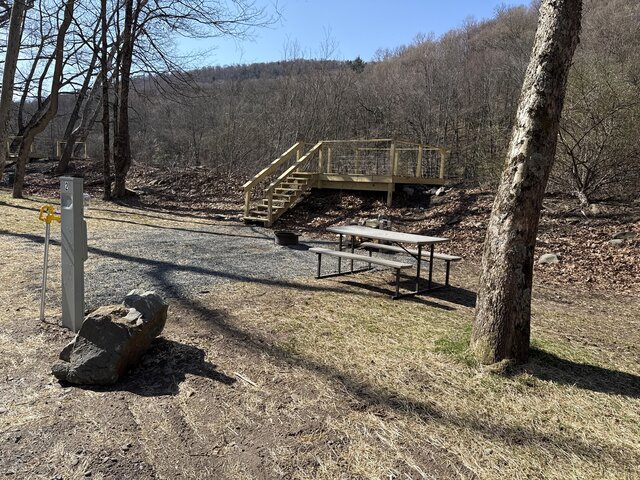 Image 1 for Riverfront-Tent 2