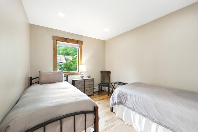 Image 5 for Deerfield Room